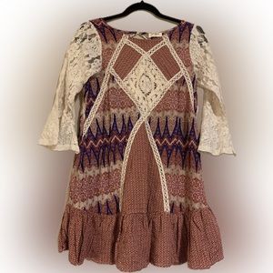 Umgee Crochet Boho Peasant Long Sleeve ruffle dress women’s size Small